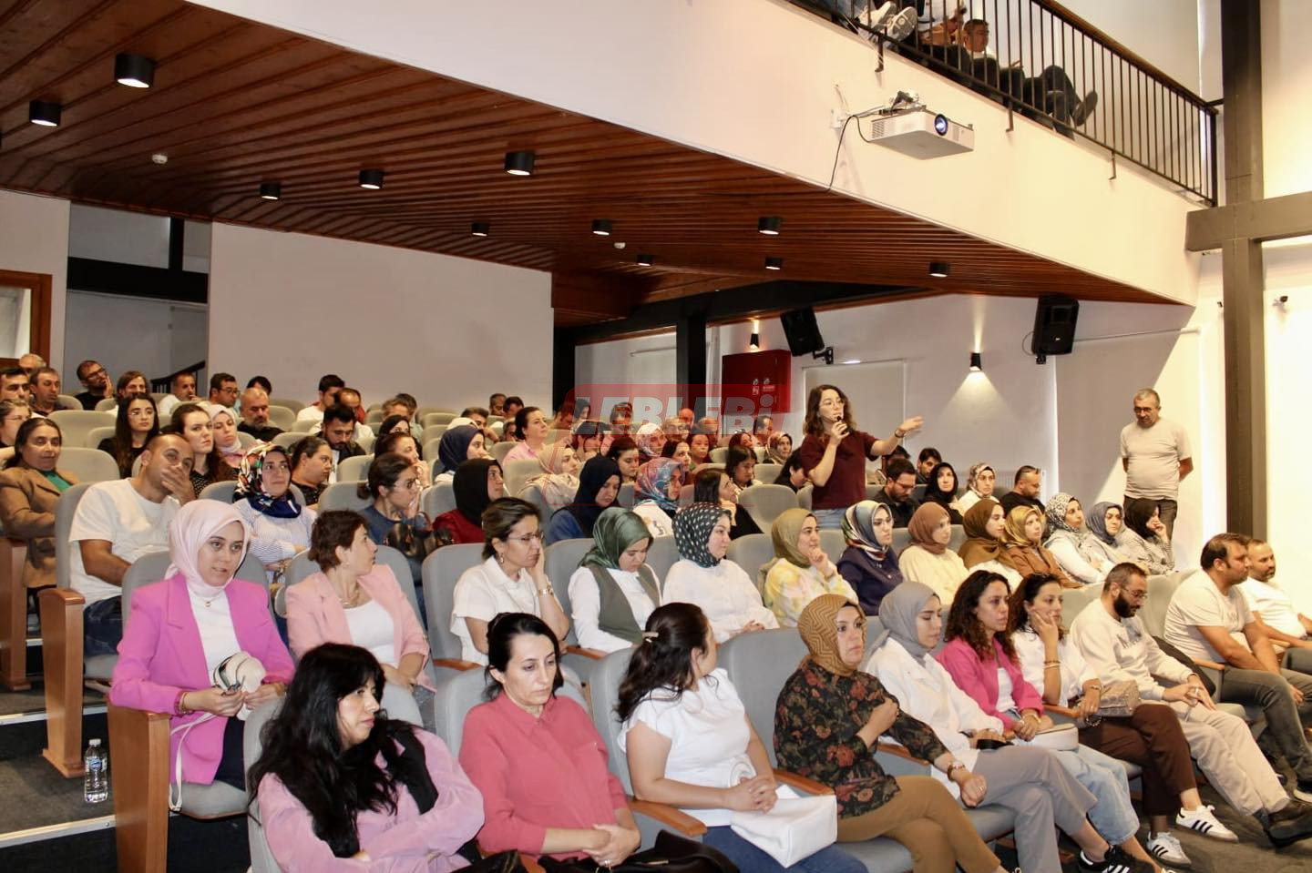 554910736 1216985703803536 617908349544416798 N