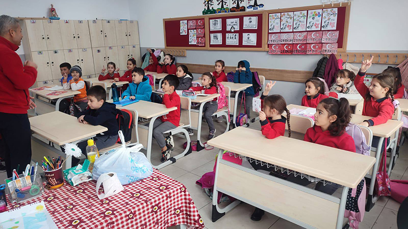 574439357 795048900008860 3875171146782701767 N