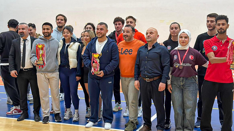 573317619 18133046419467467 5164698200828641073 N