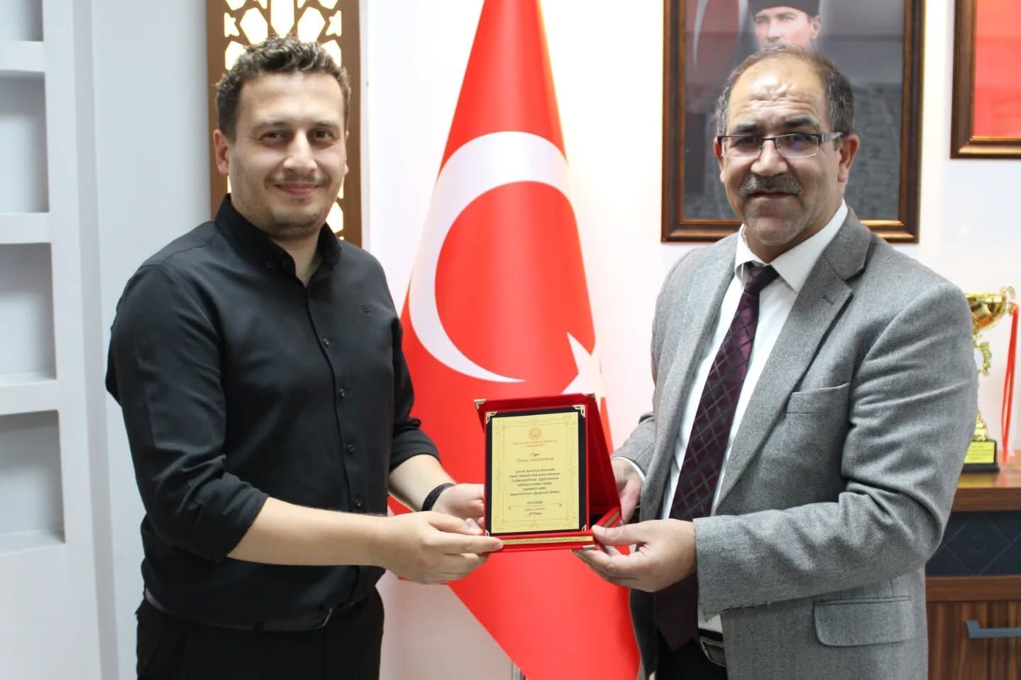 574341031 18335307760238372 307253497560970653 N