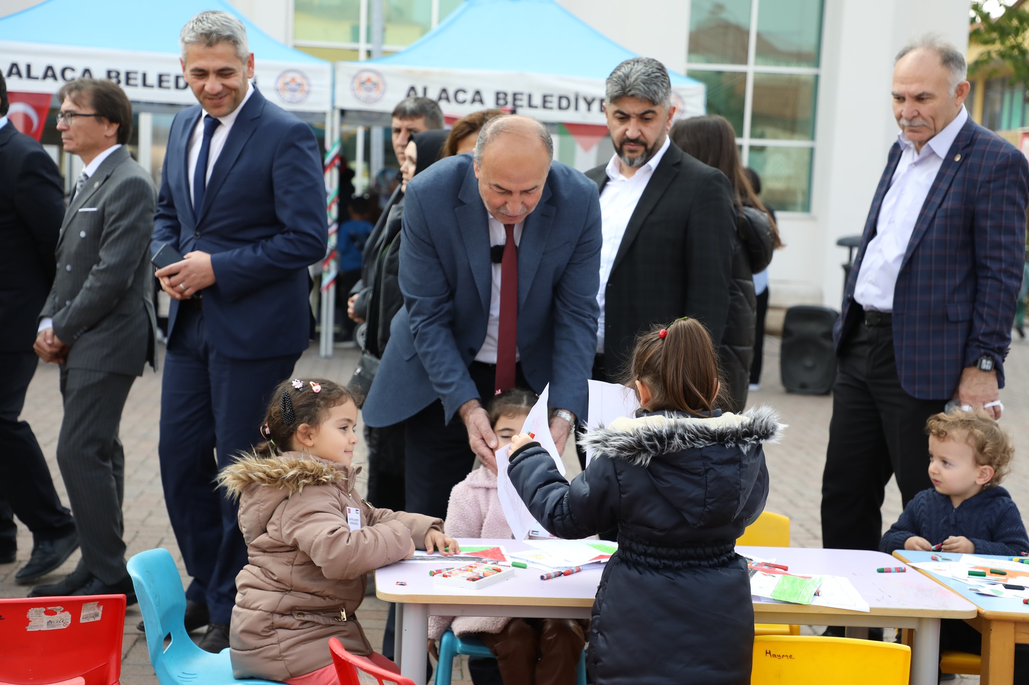 576966977 1267529675420477 6325548884331712733 N