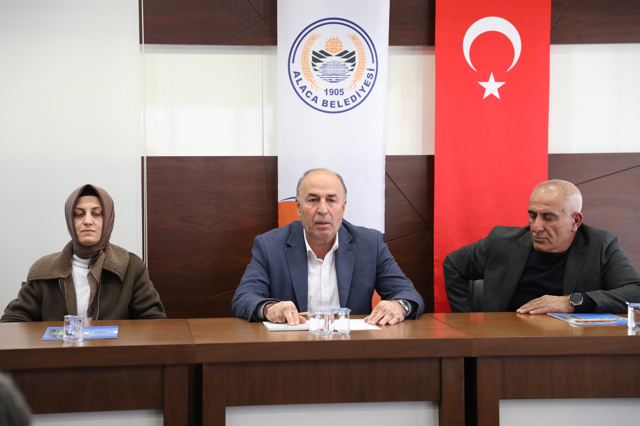 576995217 1267666295406815 8867094793286513595 N