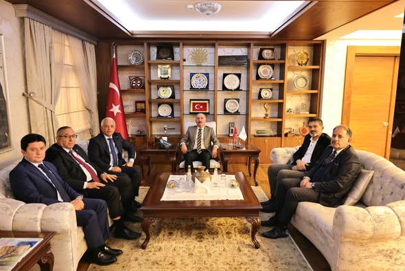 577001513 1234581405372437 40181539294524042 N