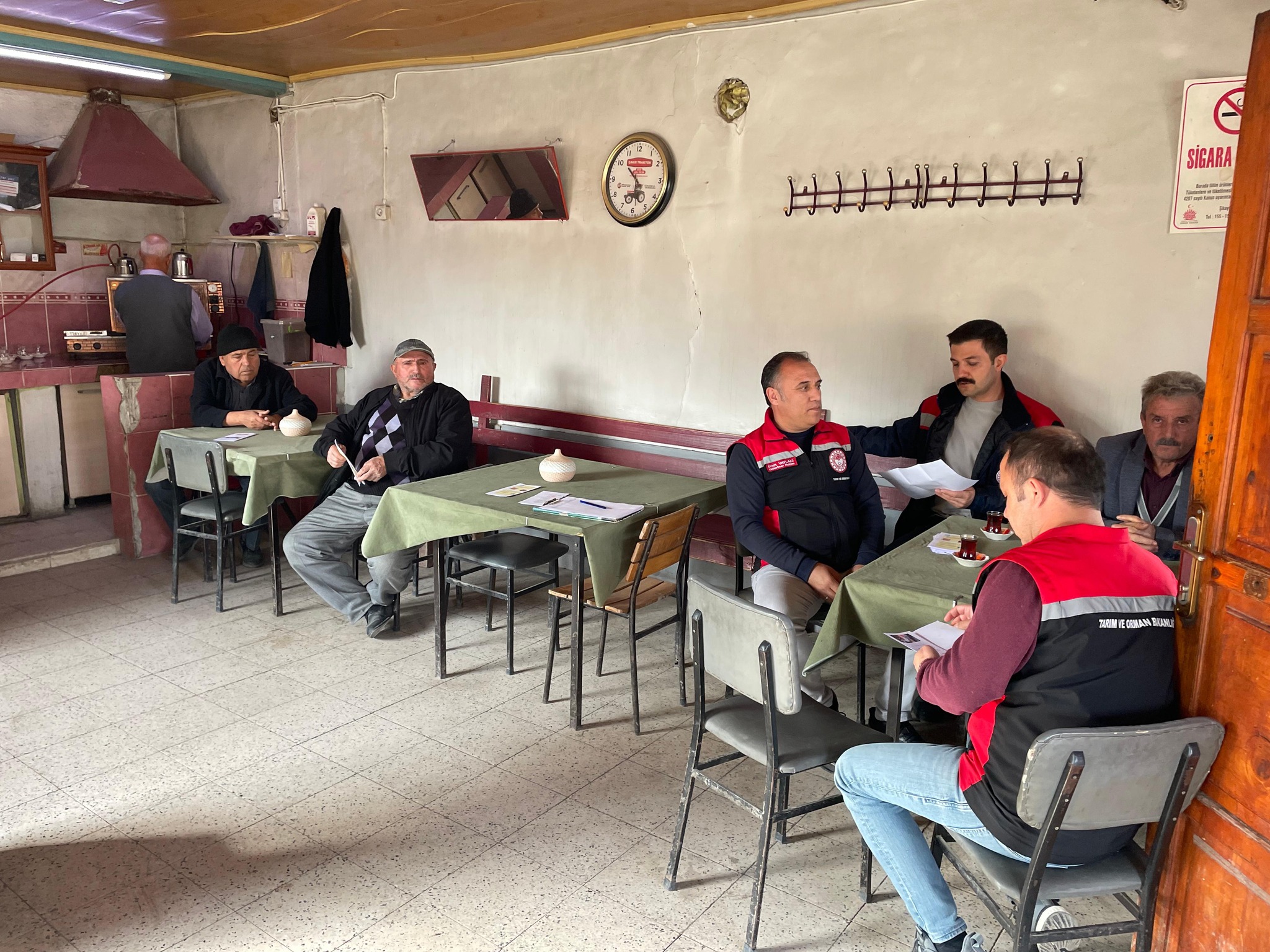 577873126 122210544290108366 2116741839789216556 N