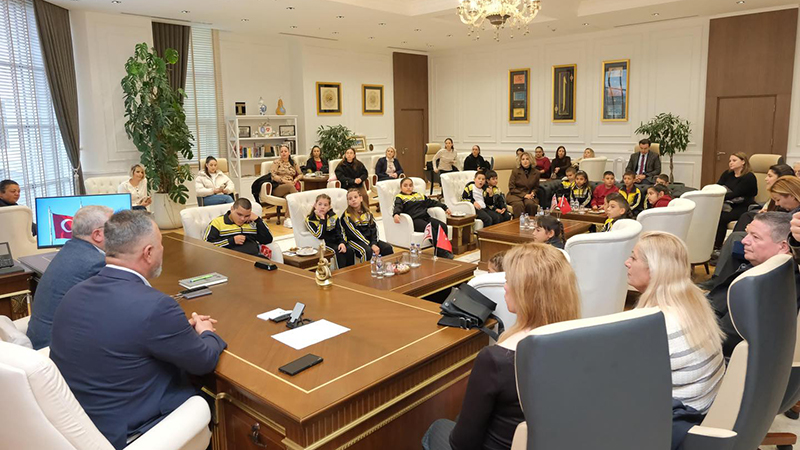 581831172 1347786410136228 1793232806296719089 N