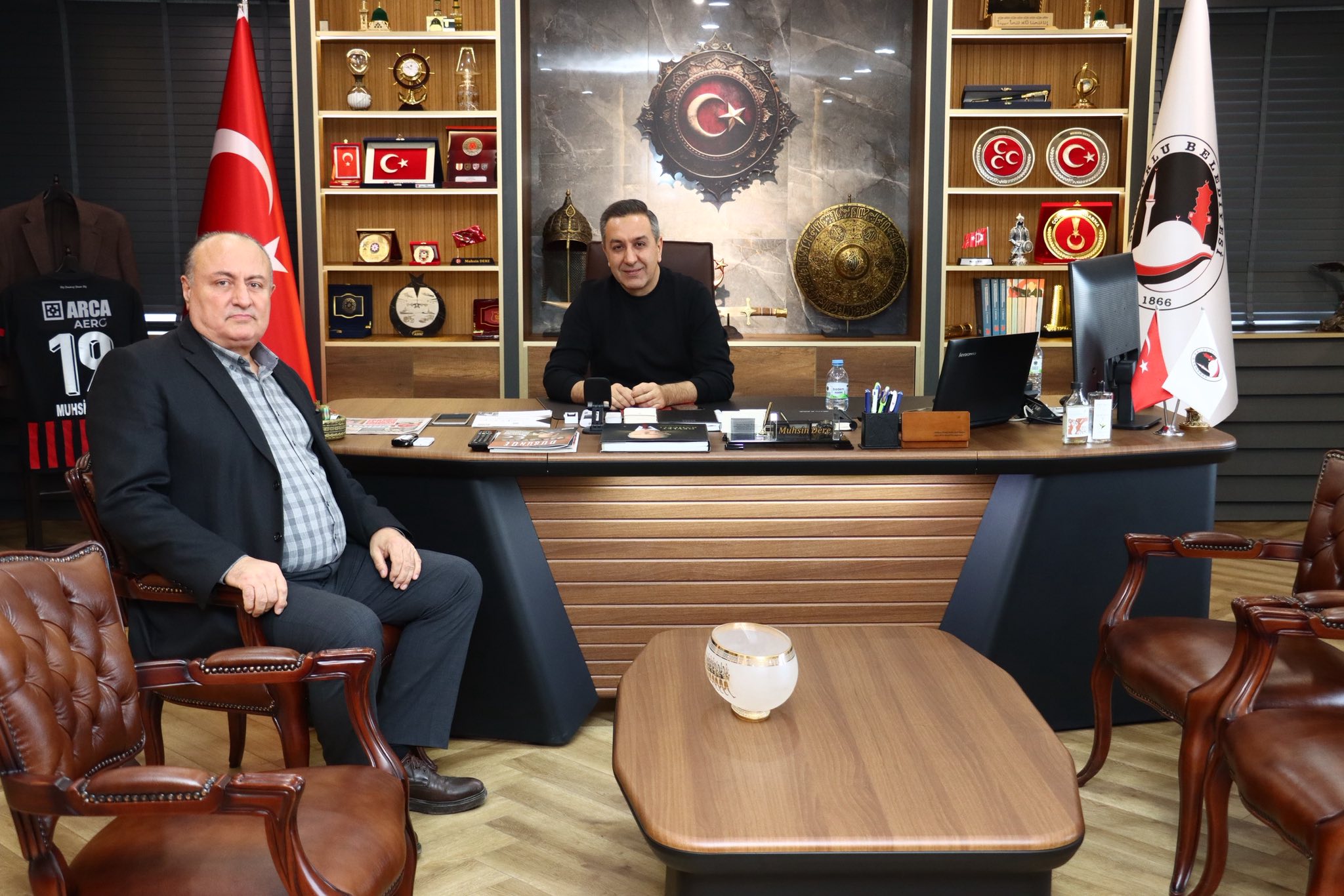 583268249 10163868878503578 3887425757692235300 N