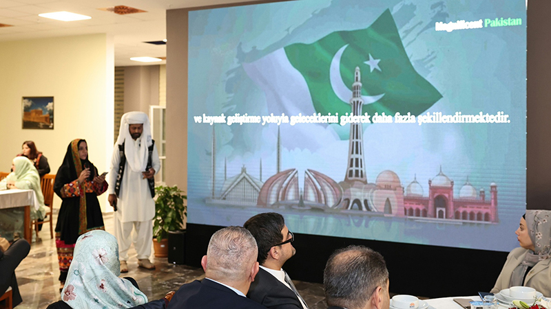 583917339 1245077400989504 1137907211276633705 N