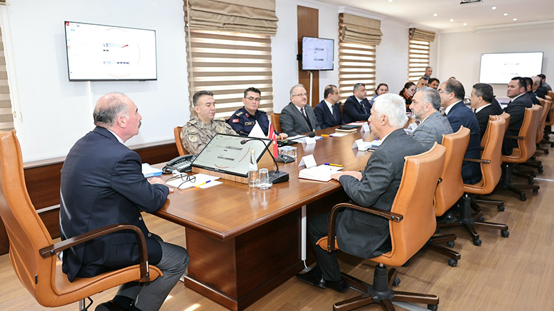 584467756 1246307640866480 3617741182215523885 N