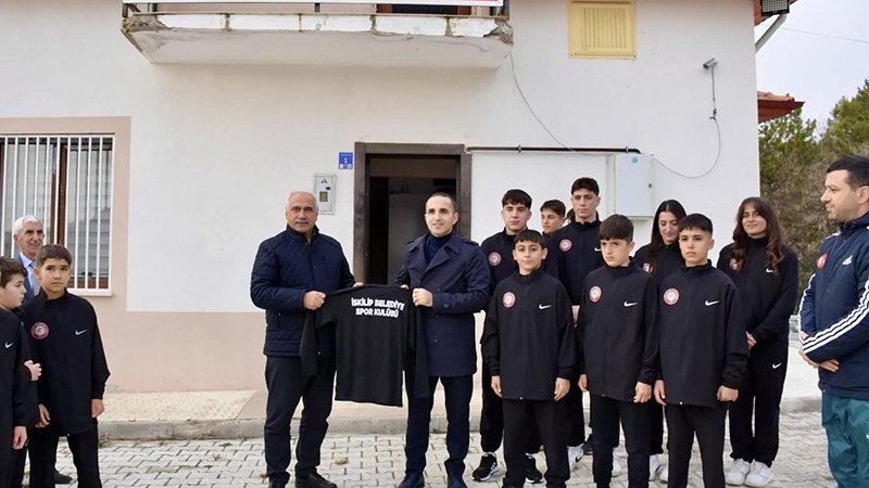 584506155 1265282655640507 8408879263494615069 N