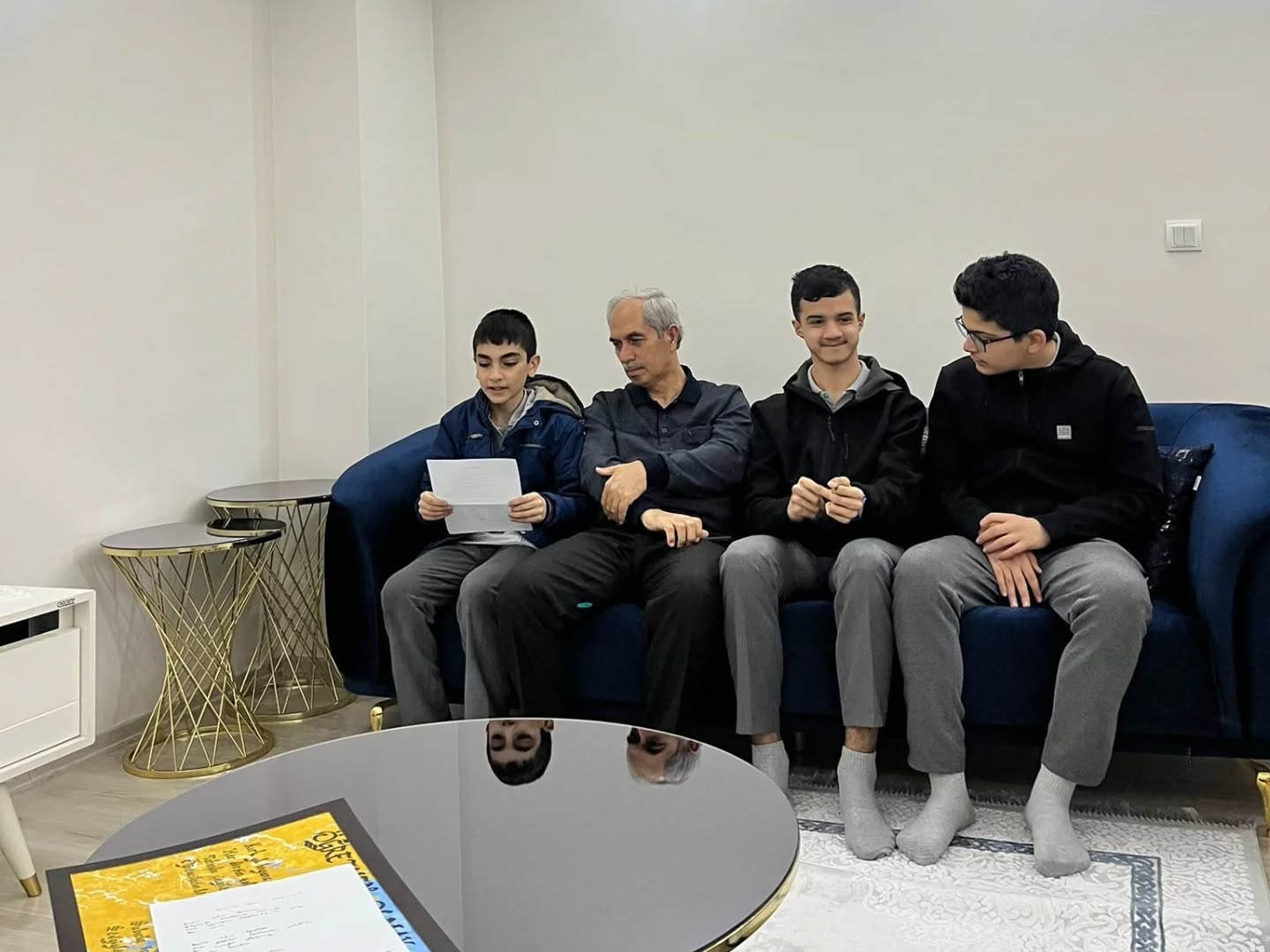 584523216 18337878373238372 7170082269415042037 N