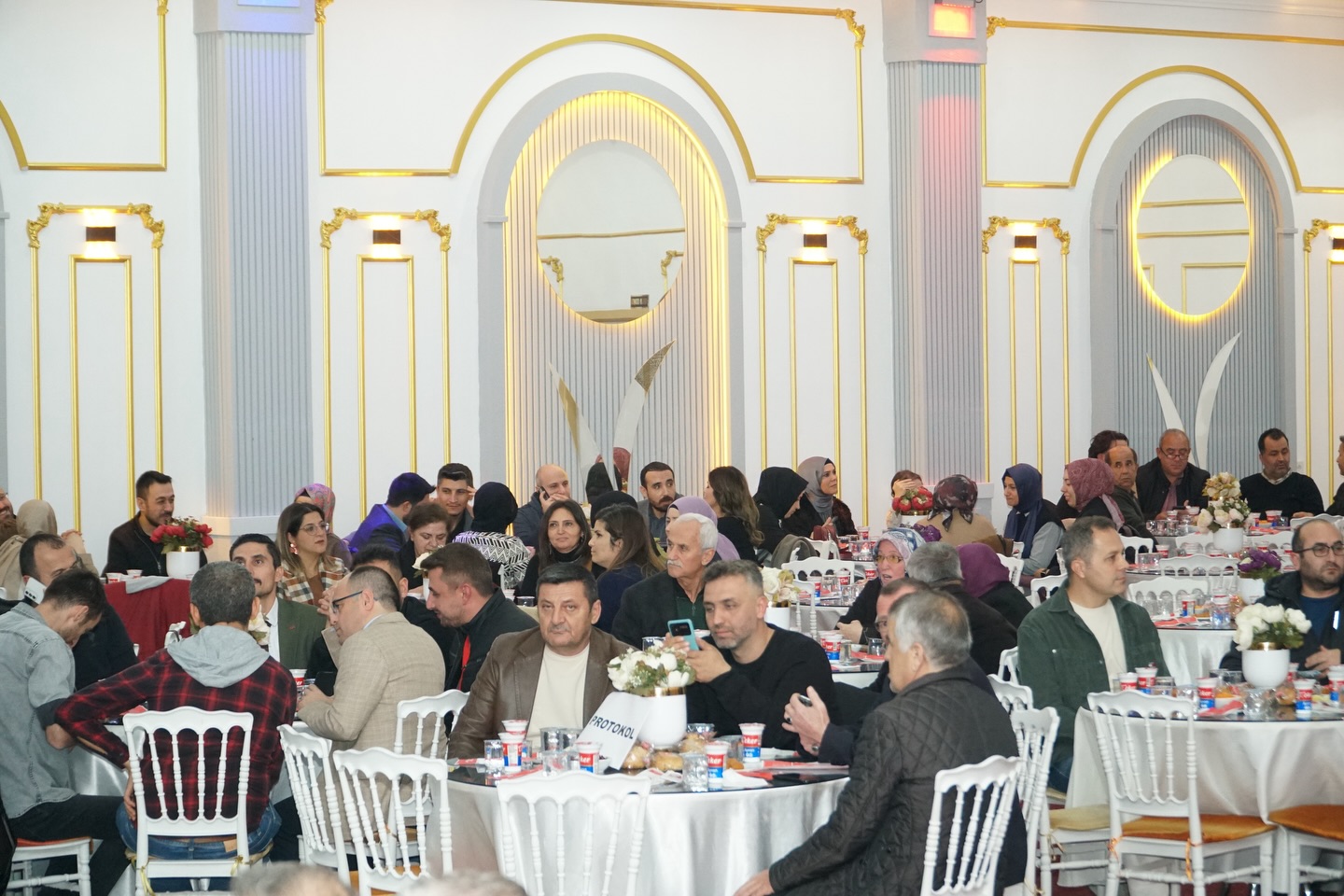 586687971 18544703137012598 872818712738477972 N