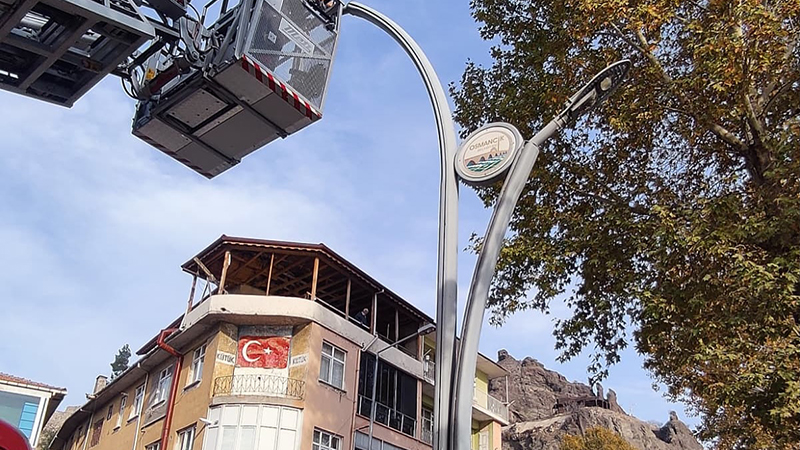 586832966 18432372343109195 3838464036686059957 N