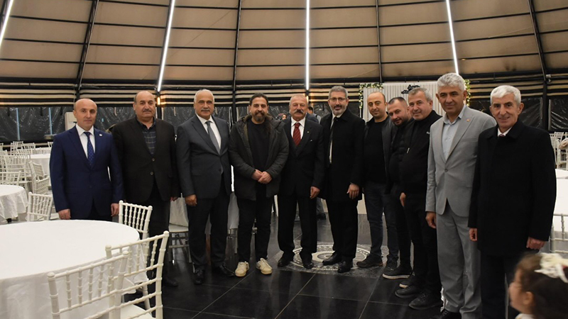 589052581 18085347098050961 7231800174275020698 N