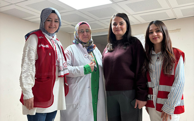 592369741 122225751146105809 2869404495241378053 N