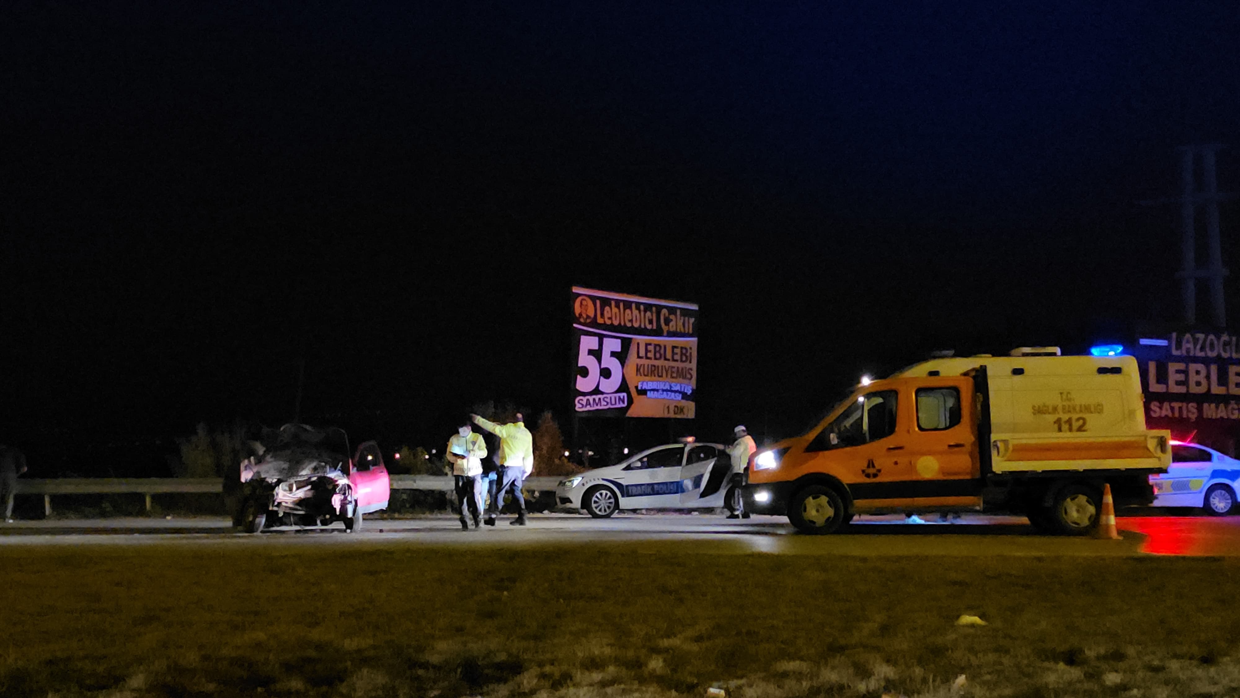 A A 20251107 39647626 39647621 C O R U M D A T I R L A C A R P I S A N O T O M O B I L D E K I 2 K I S I Y A R A L A N D I