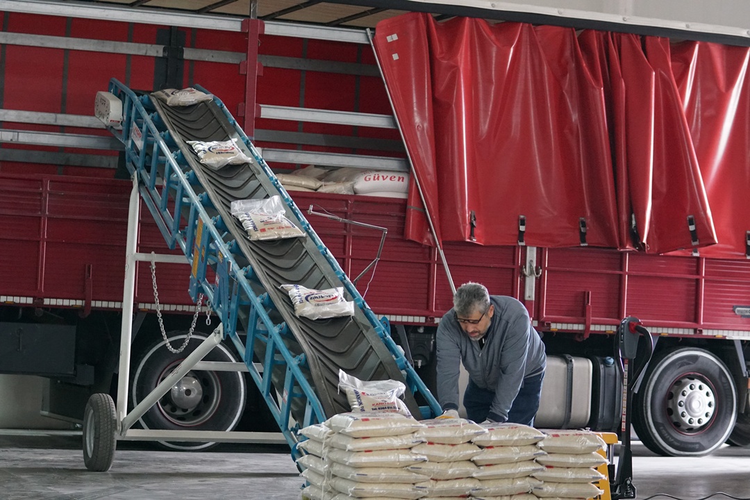 A A 20251108 39649133 39649132 M O D E R N K U R U T M A P I R I N C T E L E Z Z E T V E V E R I M K A L I T E S I N I A R T I R I Y O R