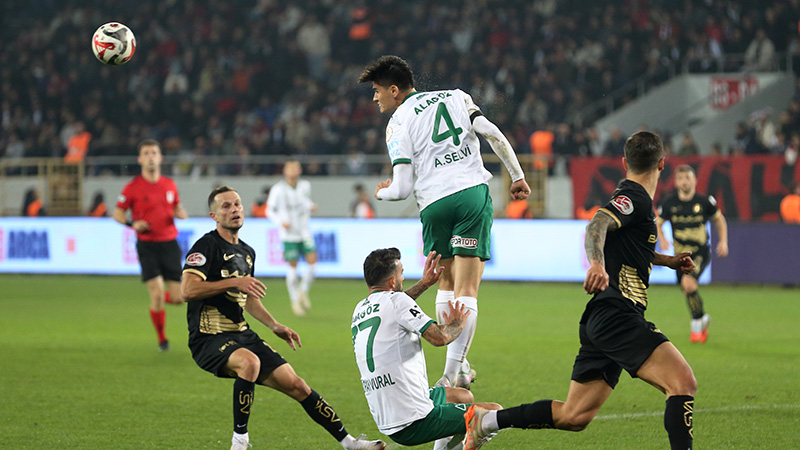 A A 20251109 39663641 39663632 A R C A C O R U M F K A L A G O Z H O L D I N G I G D I R F K