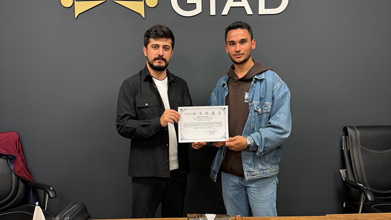 A1E99C54 F35B 482C 80A4 20D359B33A20