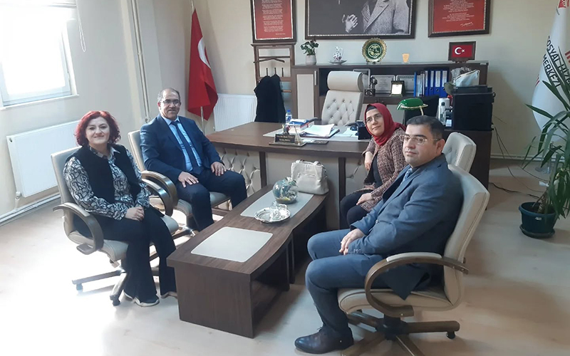 589168299 18341183167238372 7898235501999742462 N