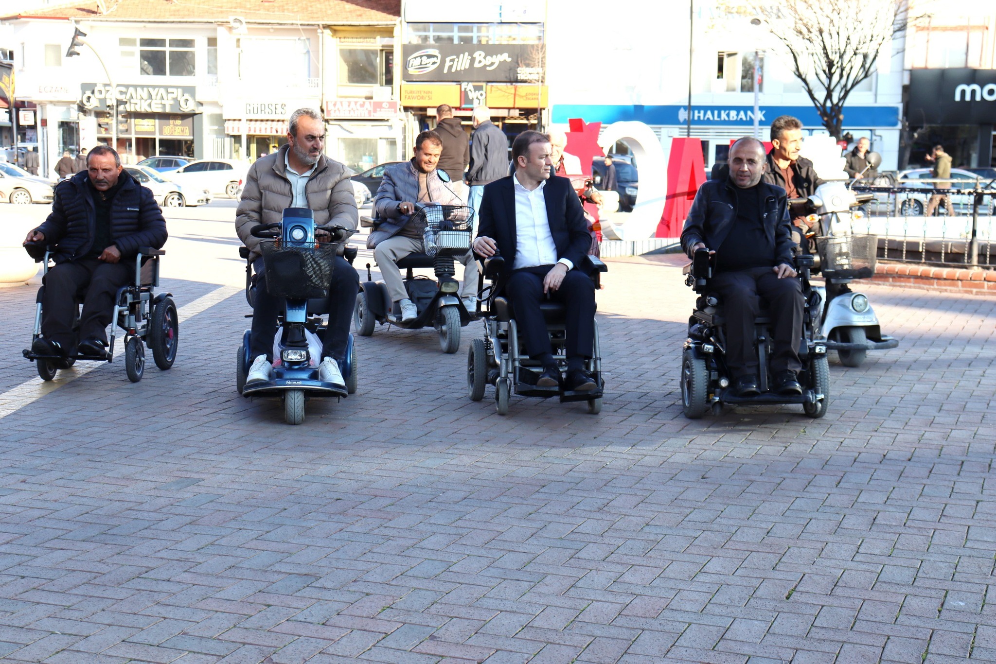 592960611 1153892780191383 7570285481298543505 N