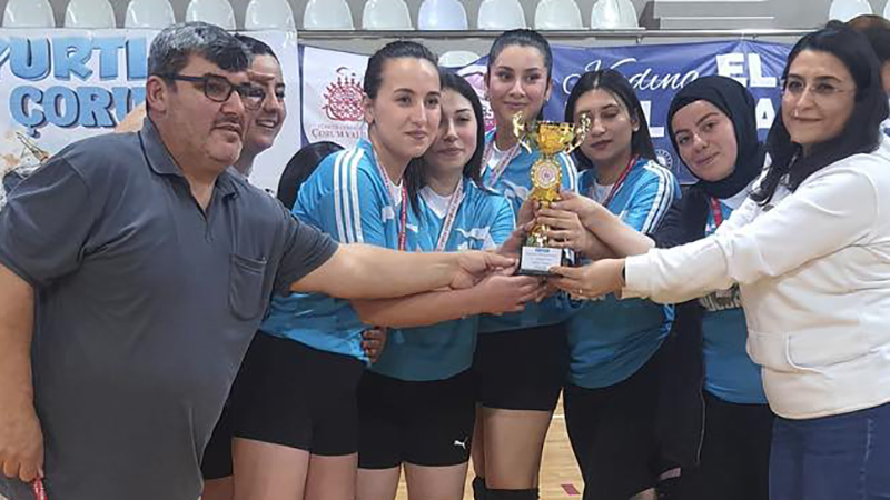 594077820 1290938543070112 7407980290787621 N