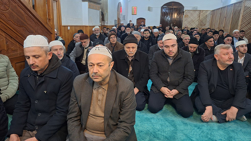 595498100 1253975676763790 1118568155913228384 N