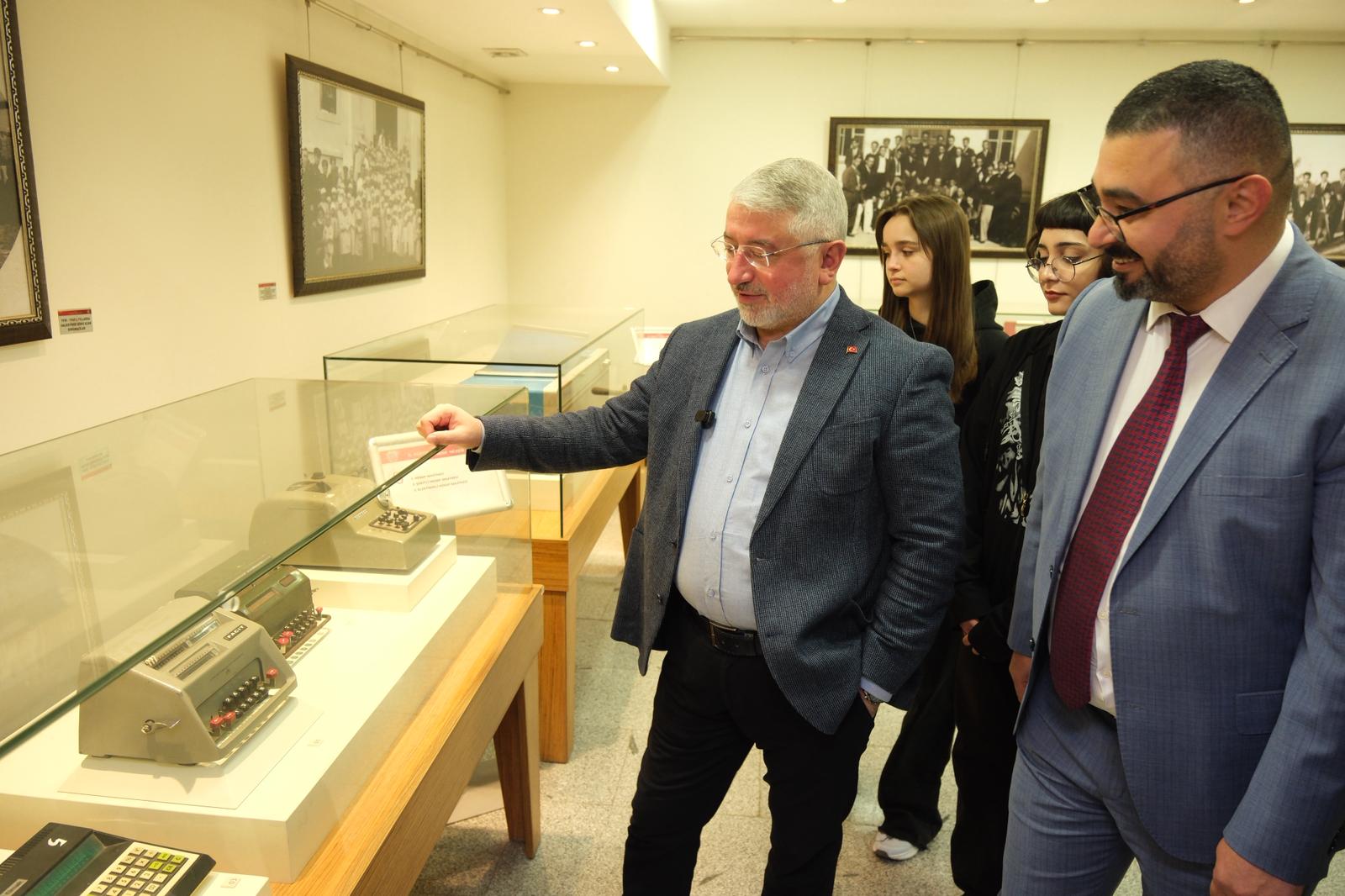 597817161 122152766432706748 4313217205542592794 N