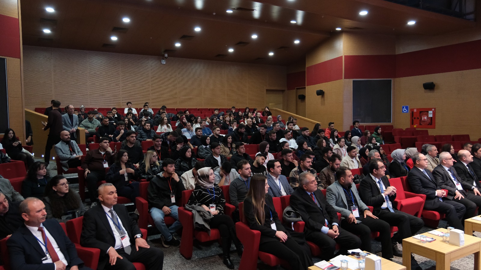 598569046 1660734672034767 6825994139479513183 N