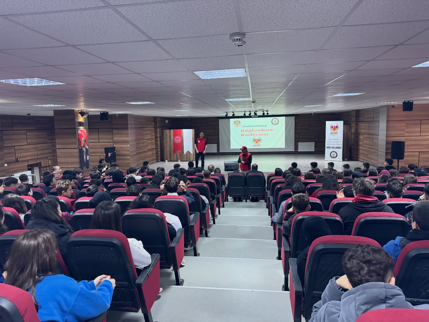 600939066 17928726006171053 6424674438545716819 N