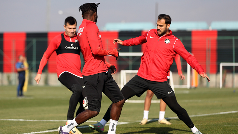 A A 20251203 39879214 39879207 C O R U M F K A L A N Y A S P O R M A C I N I N H A Z I R L I K L A R I N I S U R D U R D U