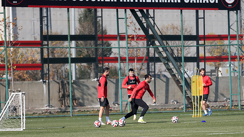 A A 20251203 39879214 39879209 C O R U M F K A L A N Y A S P O R M A C I N I N H A Z I R L I K L A R I N I S U R D U R D U