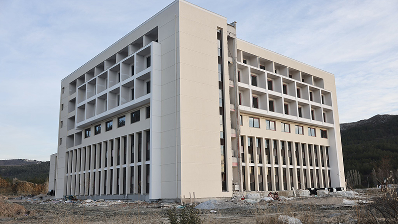 G9C Gxv F X Q A Aqf Oe