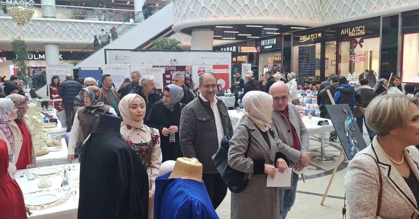 610604384 18344530372238372 796045627905003561 N