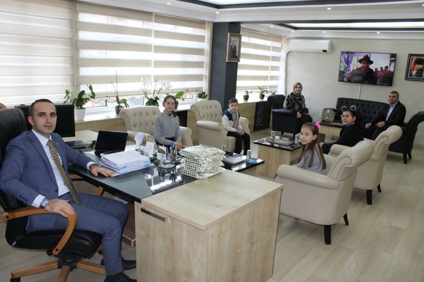 612119139 18055826882661521 3020520826742969638 N