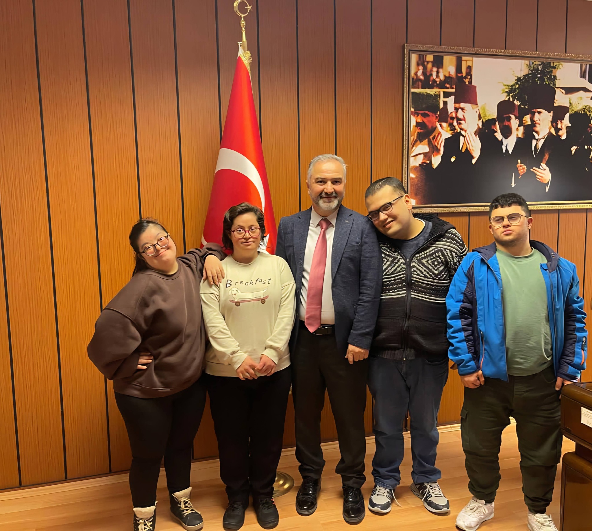 614398757 1200209805631036 3449754440276747925 N