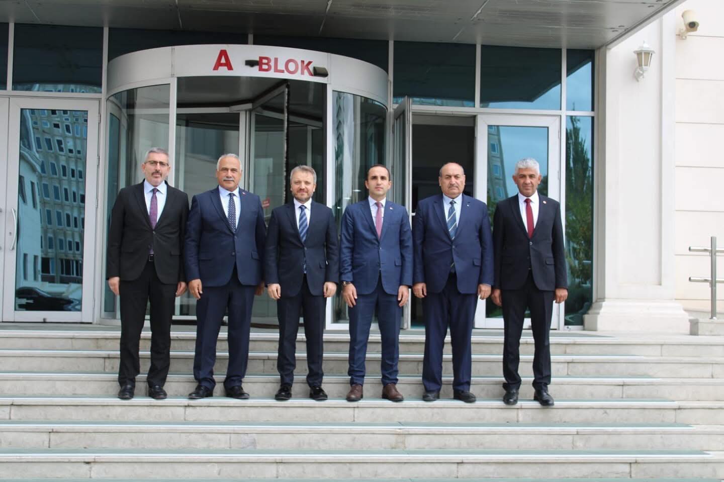 616195155 1304461768368319 1714733536720535499 N