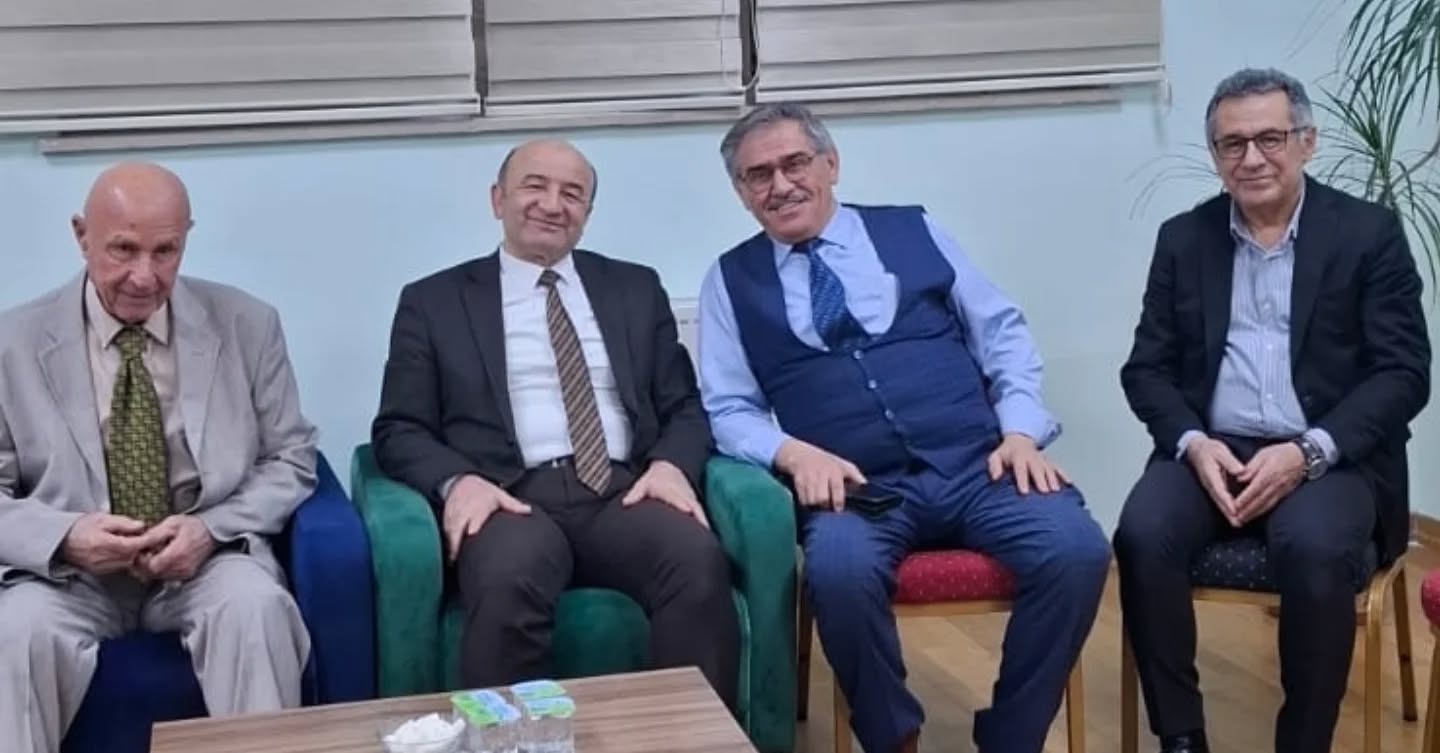 616563642 18345441457238372 7423145222903671233 N