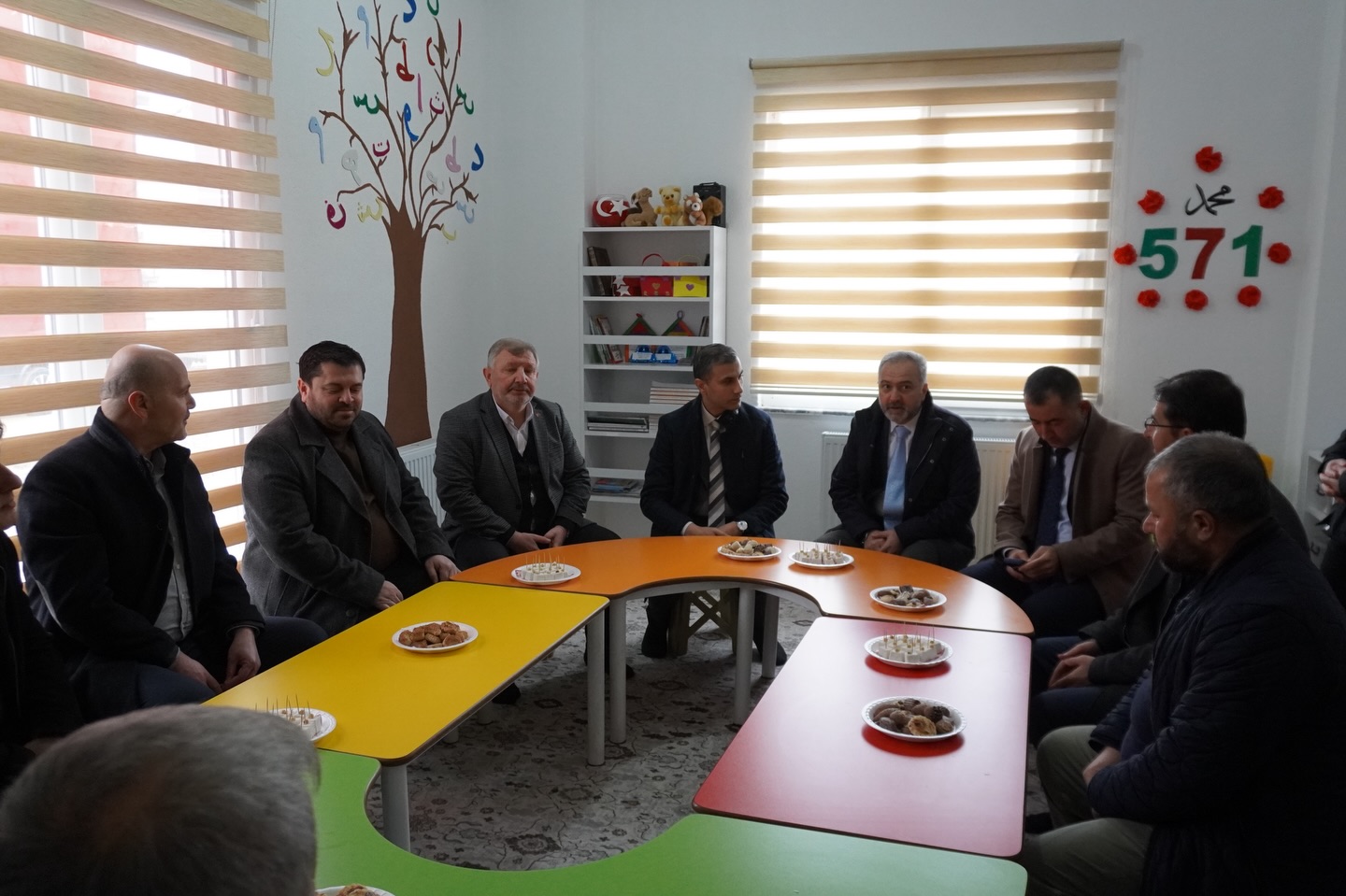 621463472 18554280751012598 8667401041412799217 N