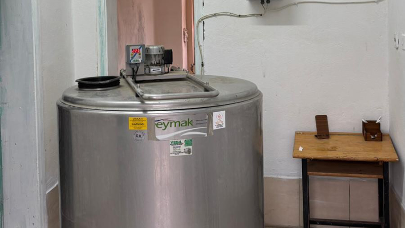 621742188 18441788857110426 2634472722795675221 N