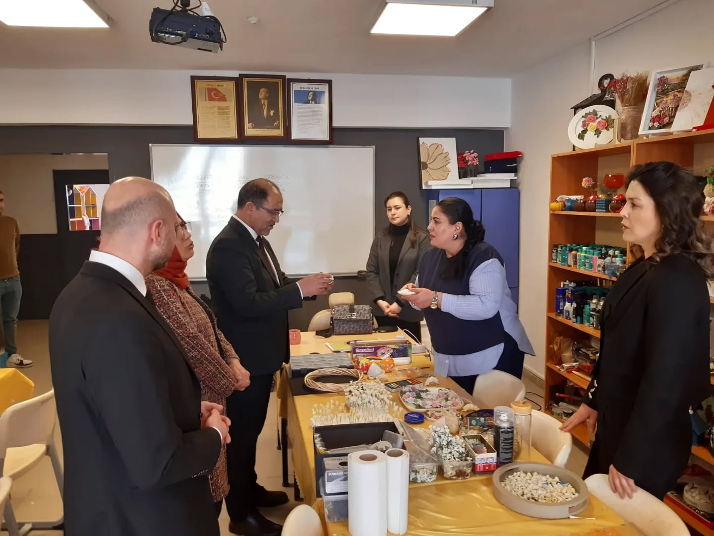 623291968 18347273521238372 7064367388060864888 N