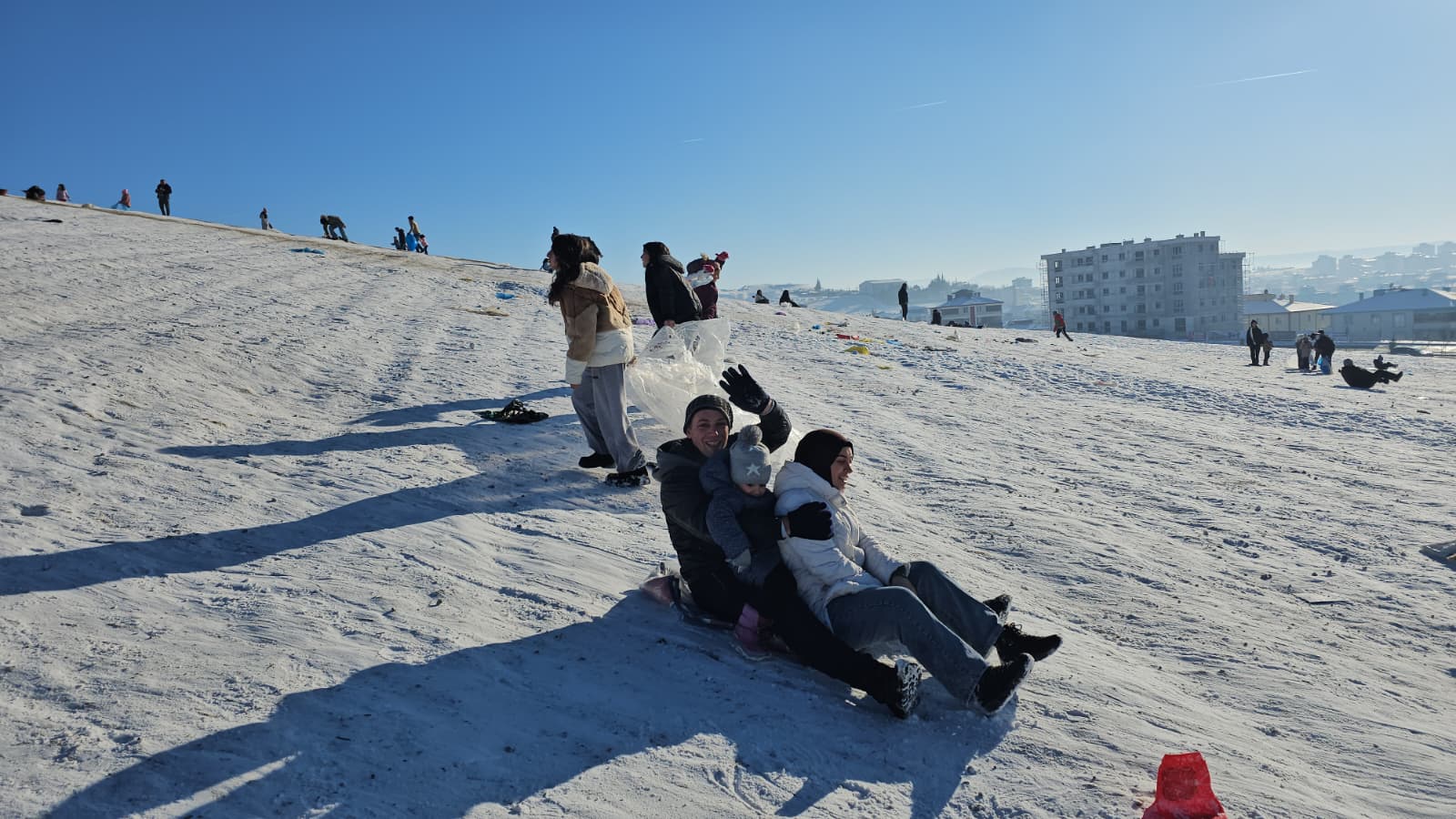 A A 20260102 40144665 40144662 C O R U M D A C O C U K L A R T E P S I V E P L A S T I K B I D O N L A R L A K A Y A R A K E G L E N D I