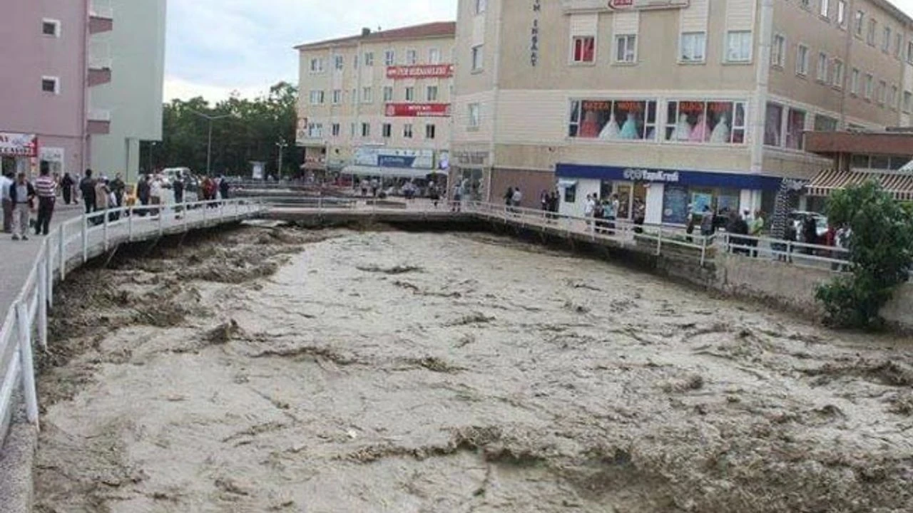 Budakozu Ve Dig Cayi Islah Bekliyor H63538 A7826