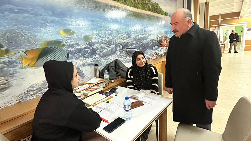 G Y N D F Xg A Esgz E