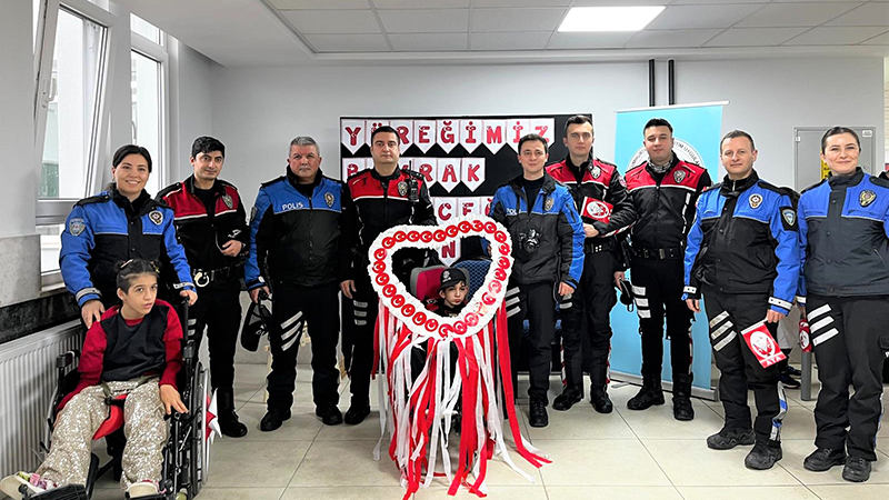 639502519 893688726696341 6259650101678391647 N