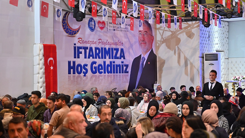 İftar Sofrası Atatürk Spor Salonu’na Kurulacak (1)