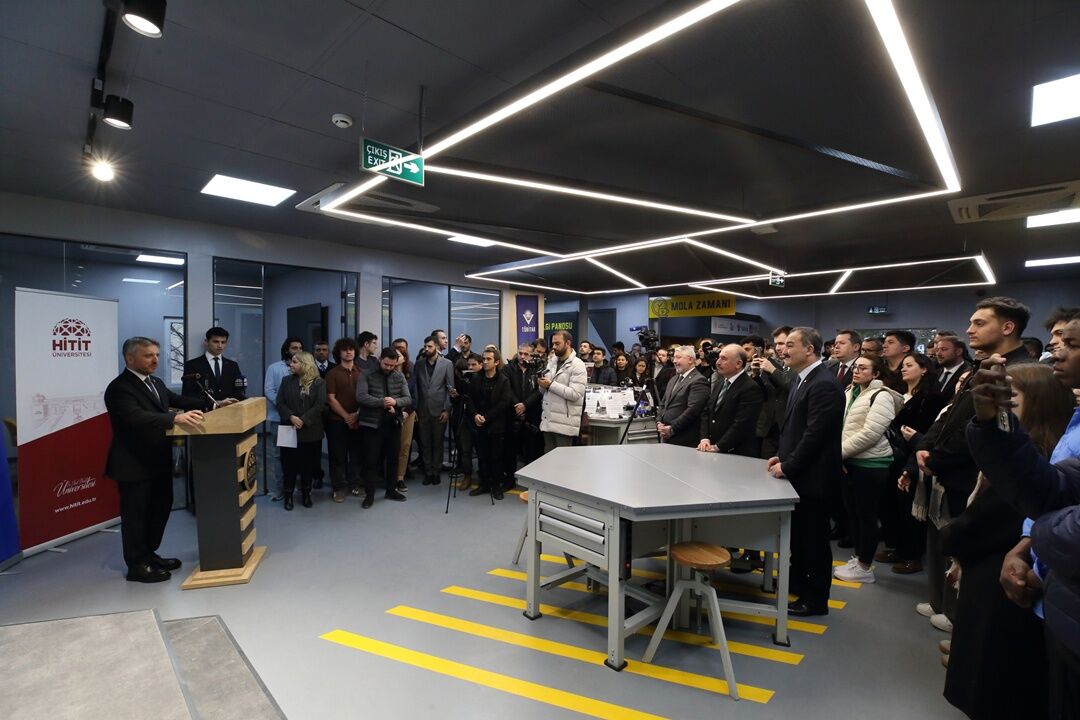 A A 20260306 40752177 40752168 C O R U M D A M I L L I T E K N O L O J I A T O L Y E S I A C I L D I