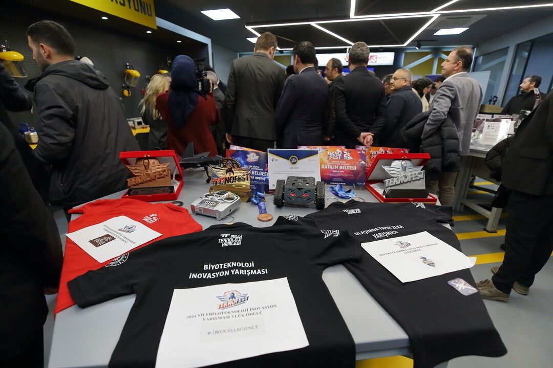 A A 20260306 40752177 40752176 C O R U M D A M I L L I T E K N O L O J I A T O L Y E S I A C I L D I