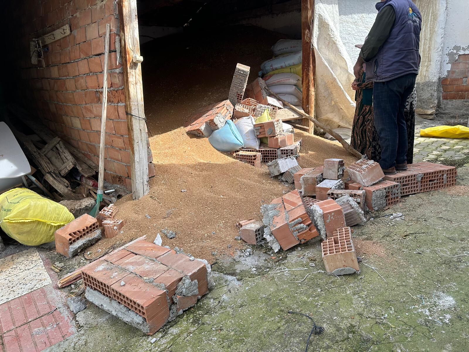 A A 20260314 40821818 40821816 C O R U M D A Y I K I L A N D U V A R I N A L T I N D A K A L A N 2 K I S I Y A R A L A N D I