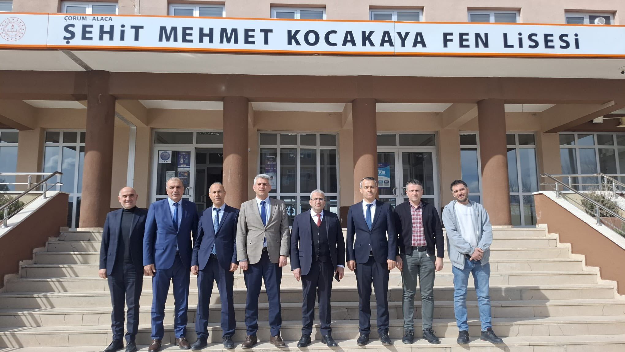 669565056 122164678652706748 906668129973883965 N