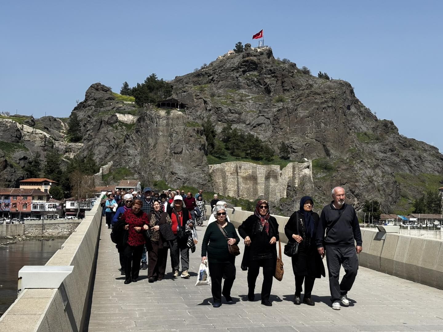 671641676 2189618273194525 4758440661916328412 N